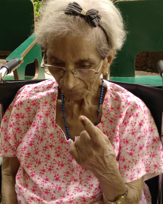 senior citizen voters in DK